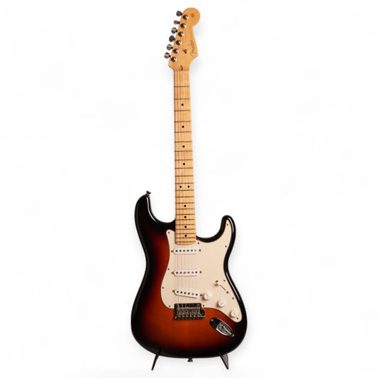 Fender American Standard Stratocaster – 2009 (Sunburst)