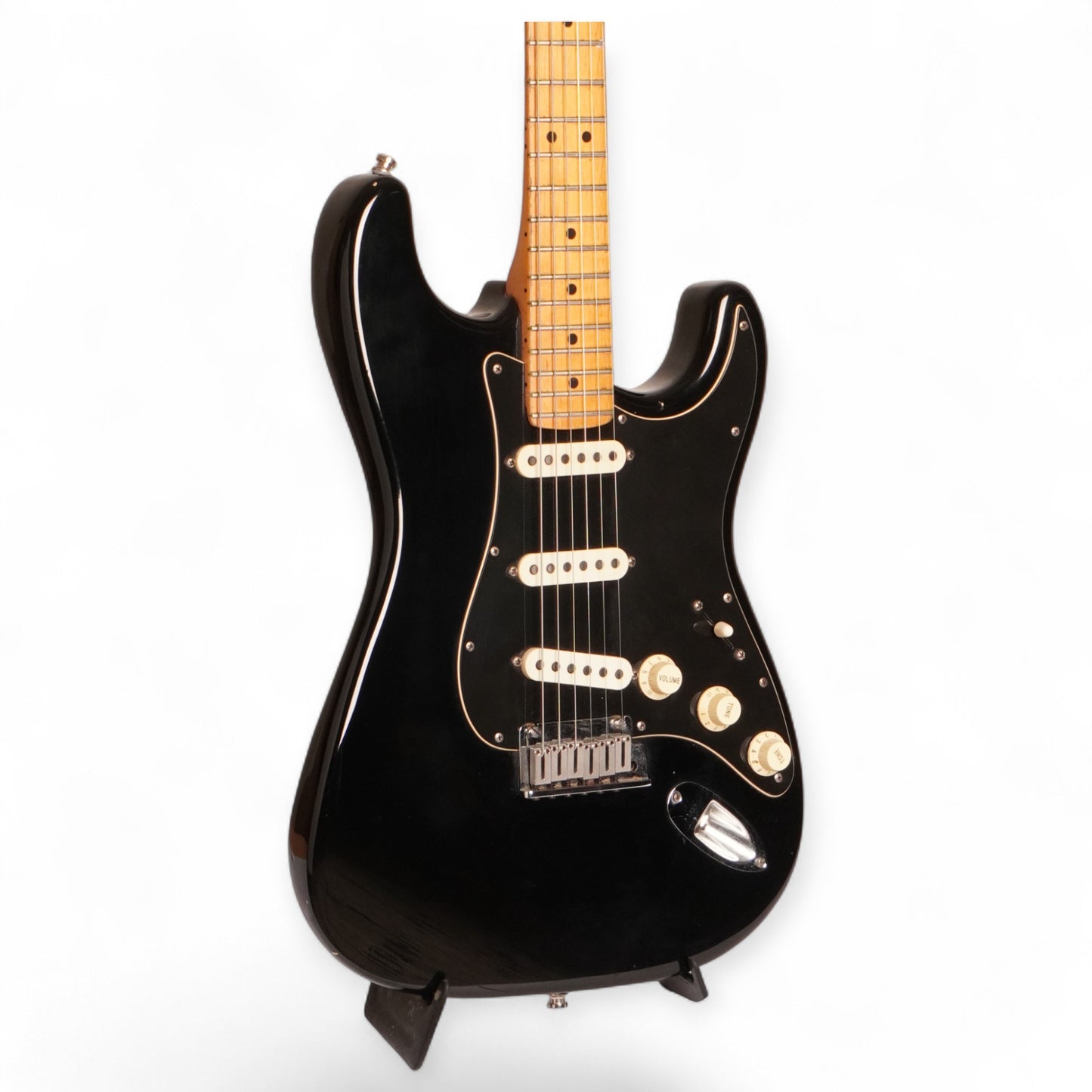 Fender American Standard Stratocaster – 1986 (First-Year Model, Black)