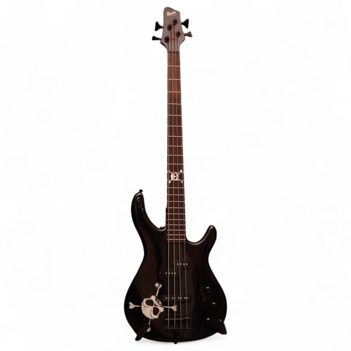 Squire Skull Bass