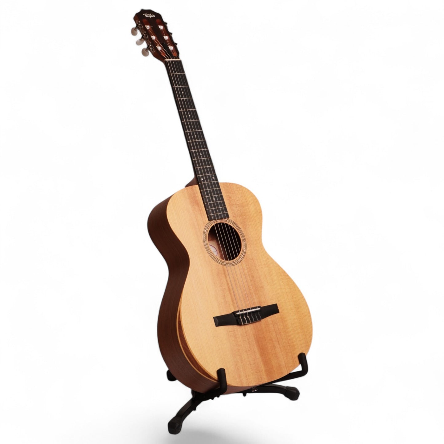 Taylor Academy 12e-N – Nylon-String Acoustic-Electric