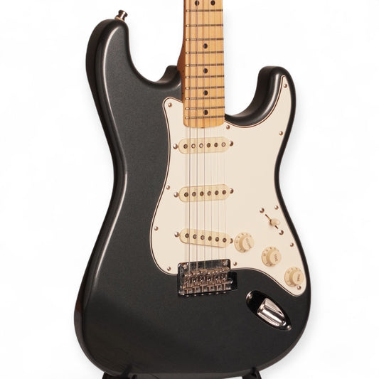 Fender Hybrid Stratocaster – Made in Japan