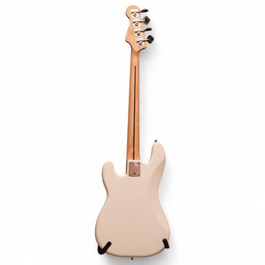 Squier Precision