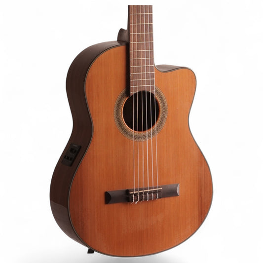 Cort ACC15F NAT Classical w/ Fishman Electronics