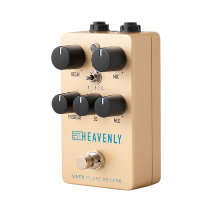 UAFX Heavenly - TriMode Plate Reverb pedal