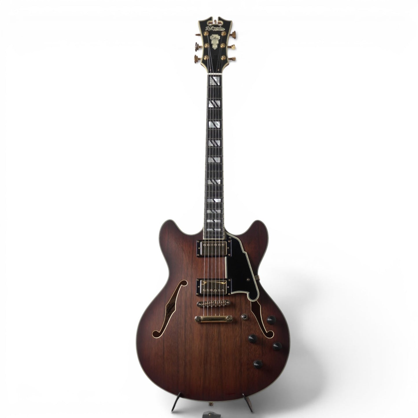 D'angelico Deluxe DC Satin Brown Burst (Unplayed)
